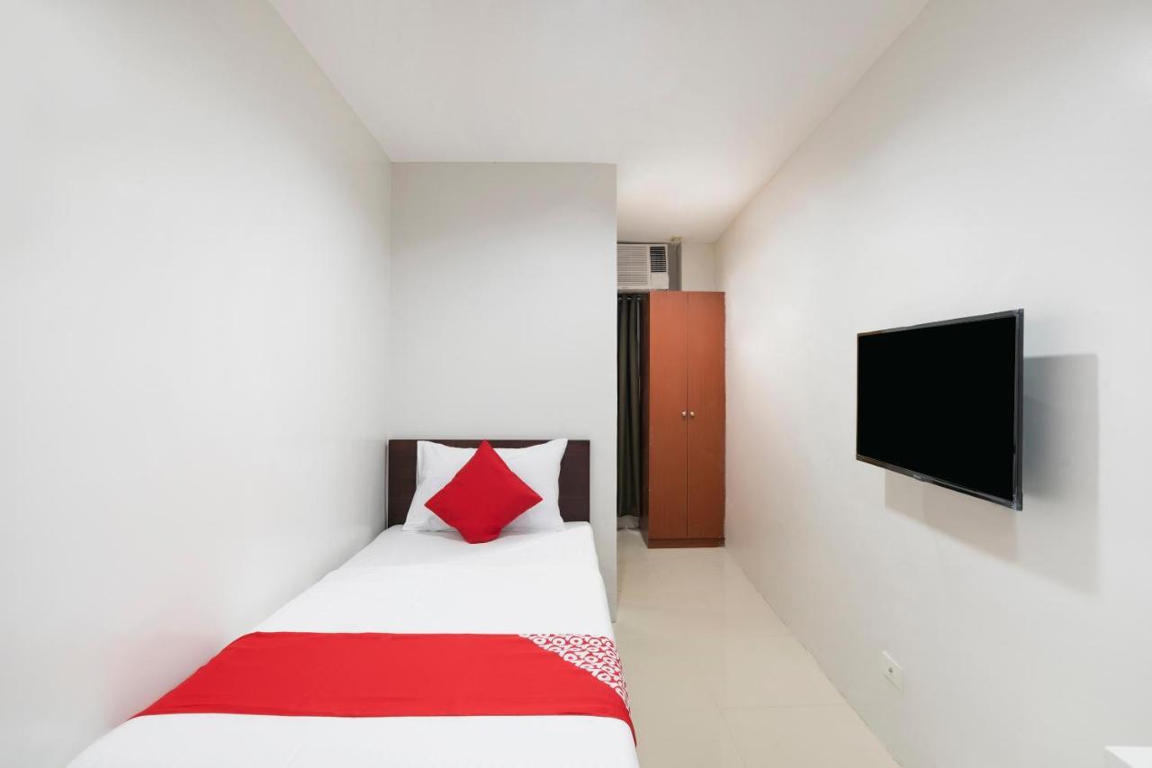 Elti Dormitel Hotel Angeles Eksteriør billede