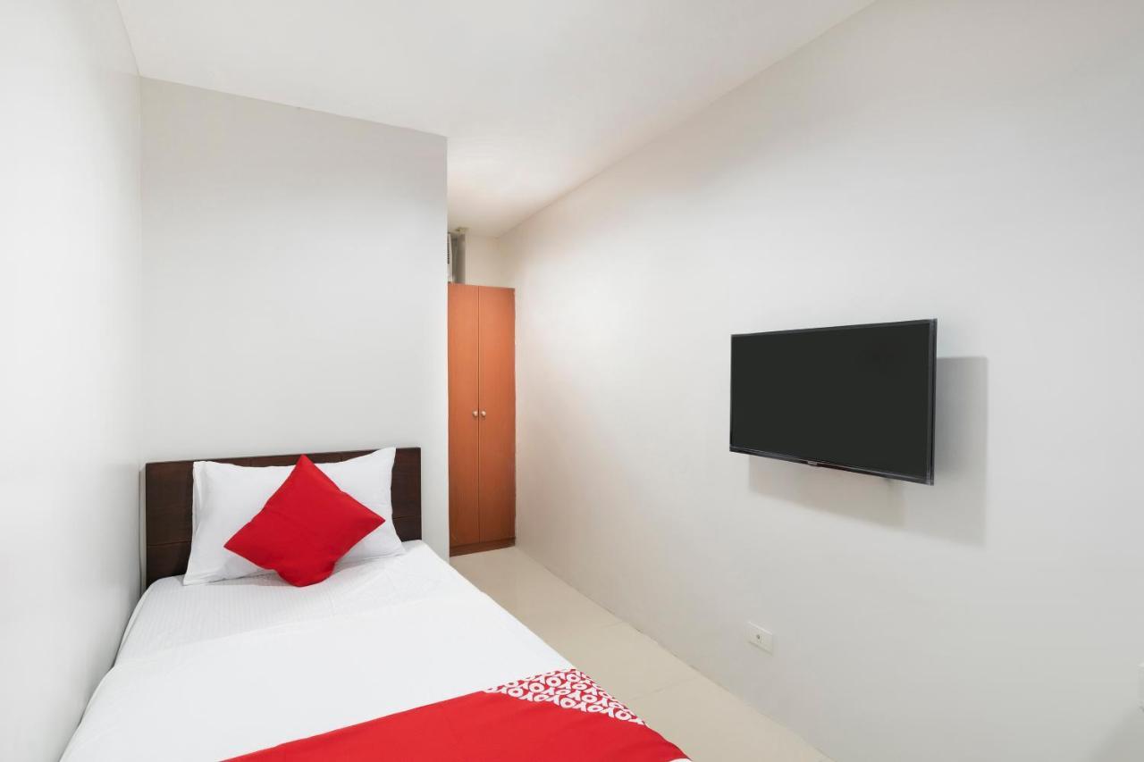 Elti Dormitel Hotel Angeles Eksteriør billede